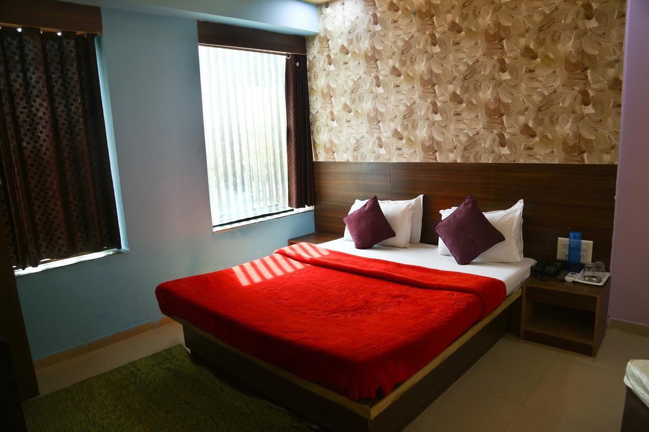 Hotel Citizen Inn Αχμπανταμπάντ Εξωτερικό φωτογραφία